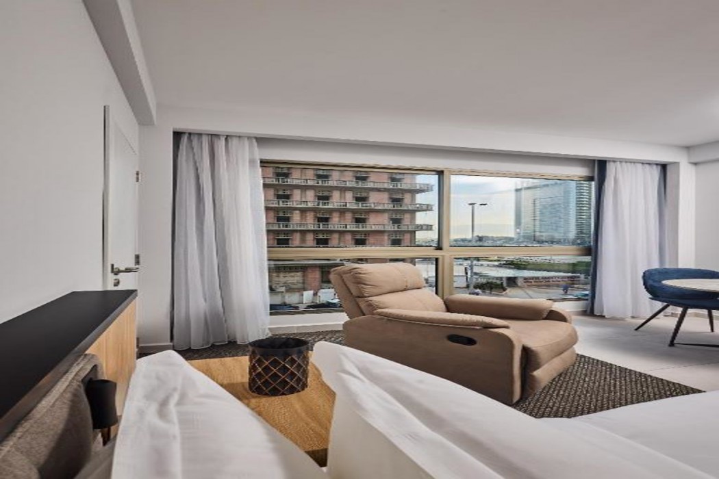 The View - Saint George Hotel 7/49