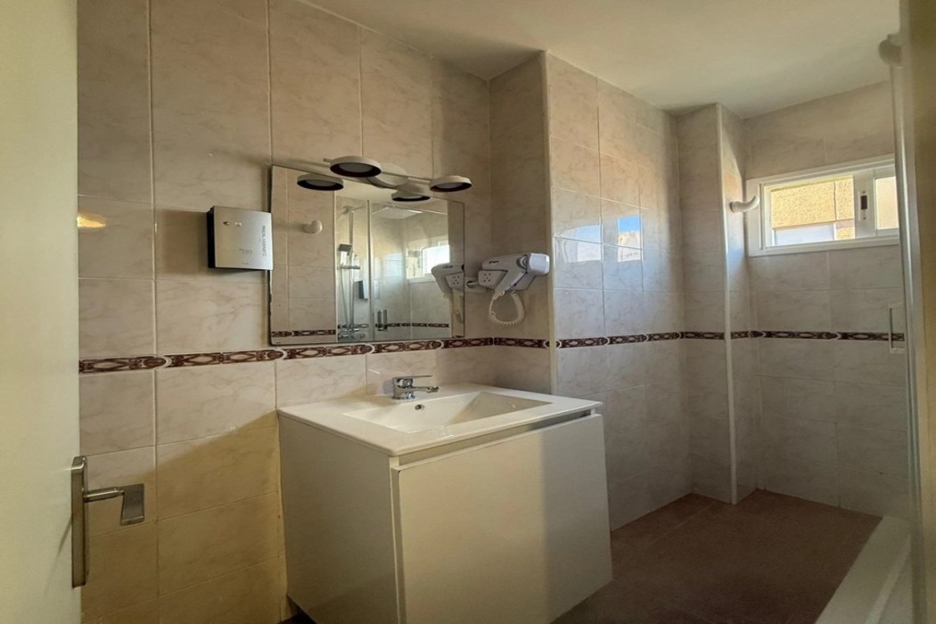 Ura Hotel Boutique Gurea 12/16