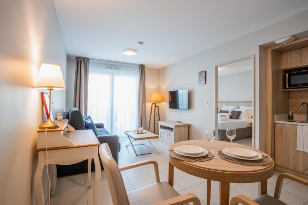 Quality Aparthotel Nice 12/43