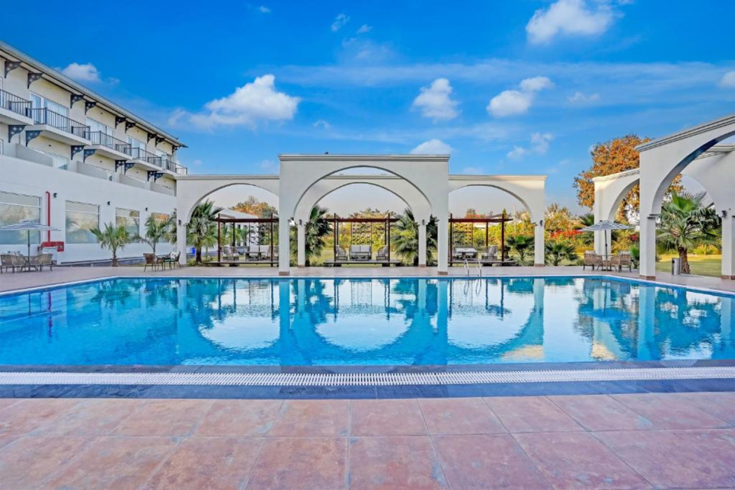 Sunday Resort & Spa Manesar Gurugram 32/51