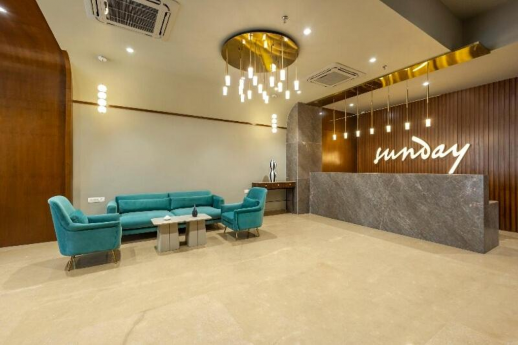Sunday Hotel Vadodara 6/31