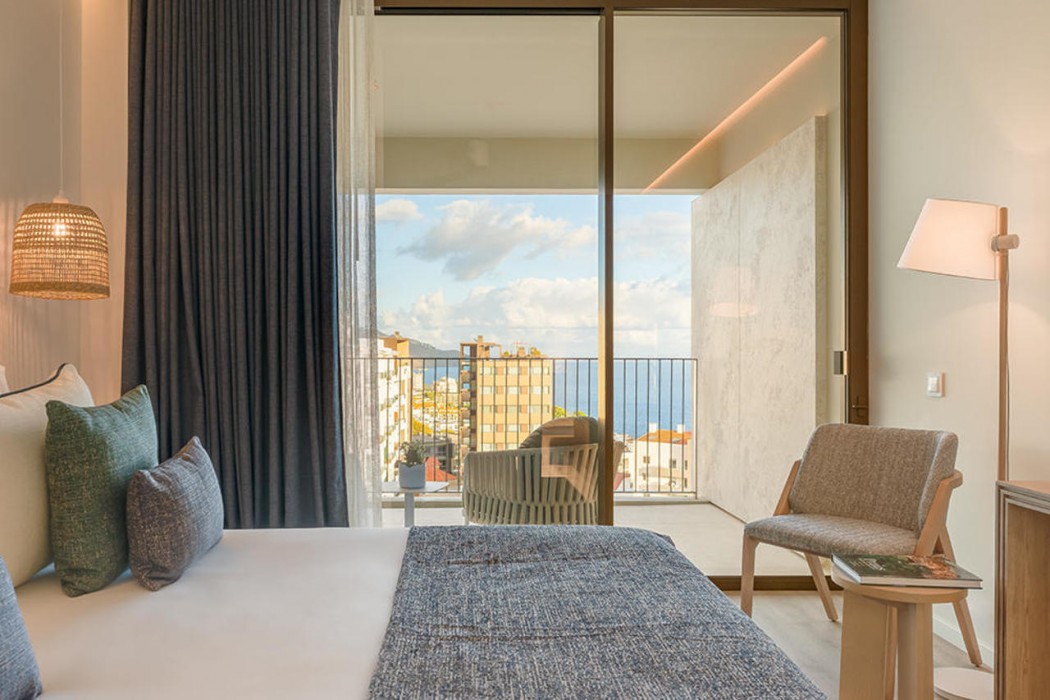 The Editory Ocean Way Funchal 48/107
