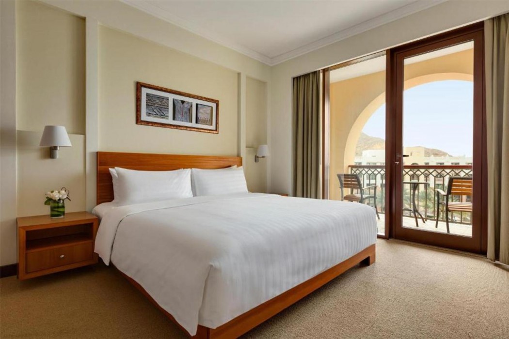 Doubletree by Hilton Muscat Al Waha 7/15