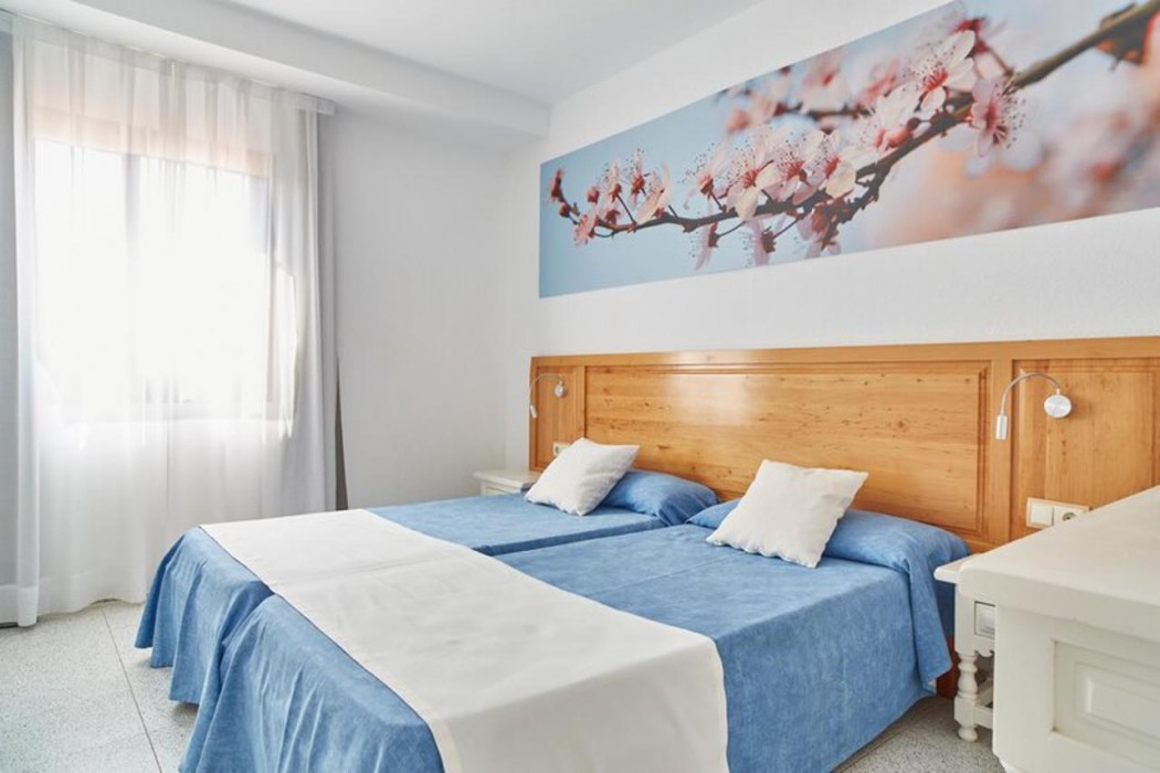 Invisa Aparthotel Casa Luis 20/53