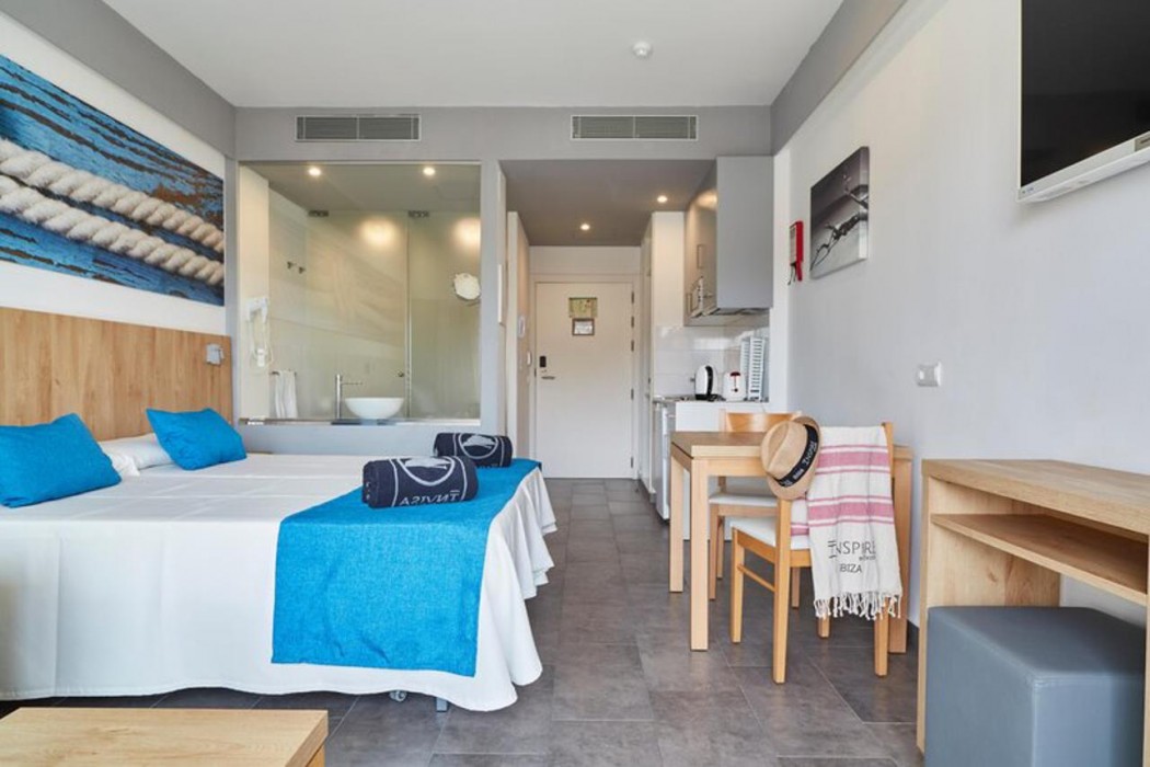 Invisa Aparthotel Casa Luis 10/53