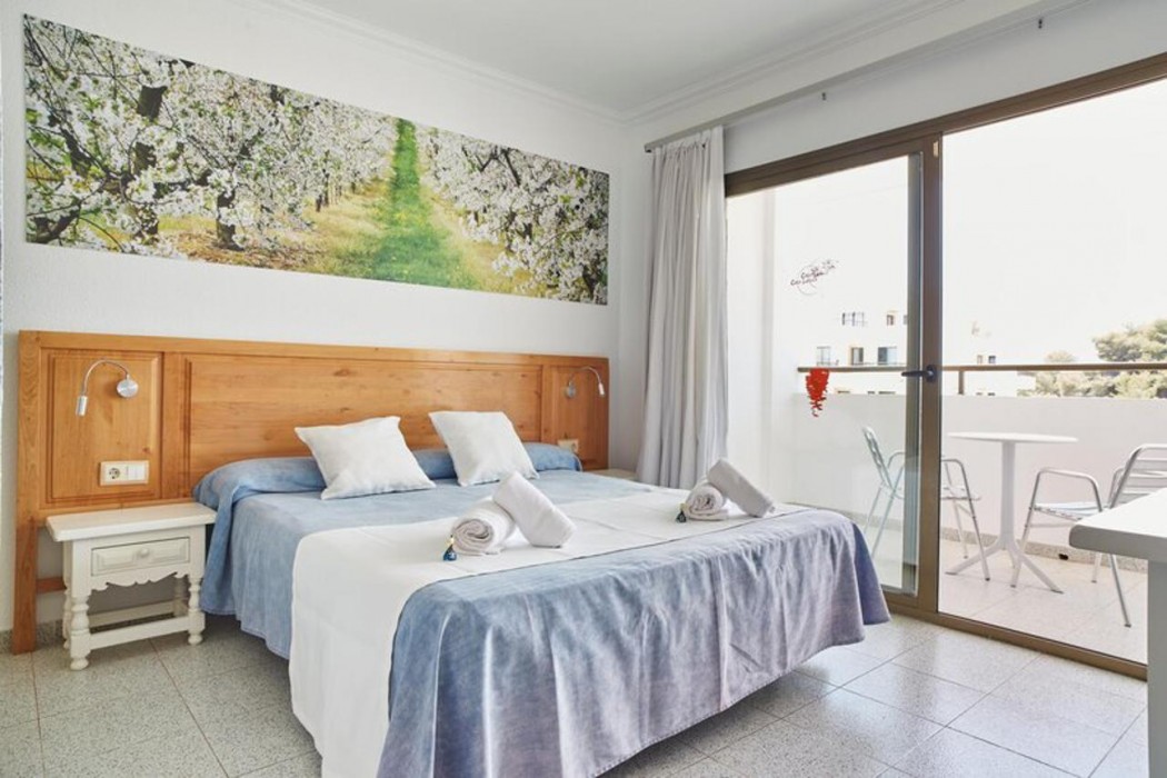 Invisa Aparthotel Casa Luis 12/53