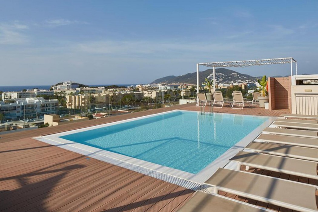 Invisa Aparthotel Casa Luis 42/53