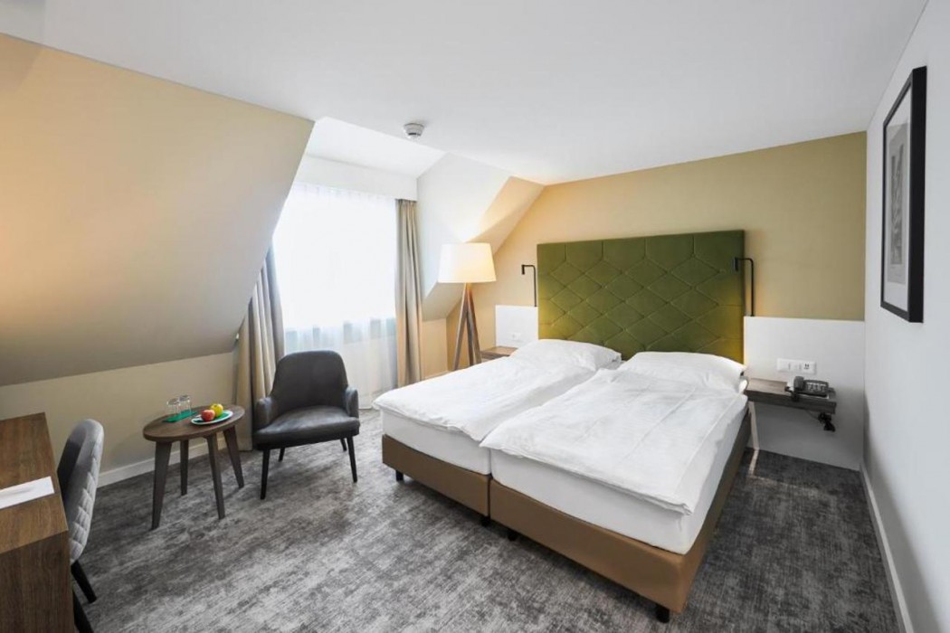Hotel Lowen Am See 7/33