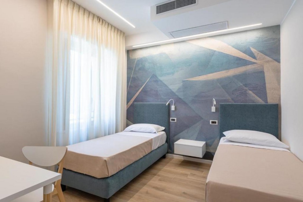 Albergo degli Amici 8/57
