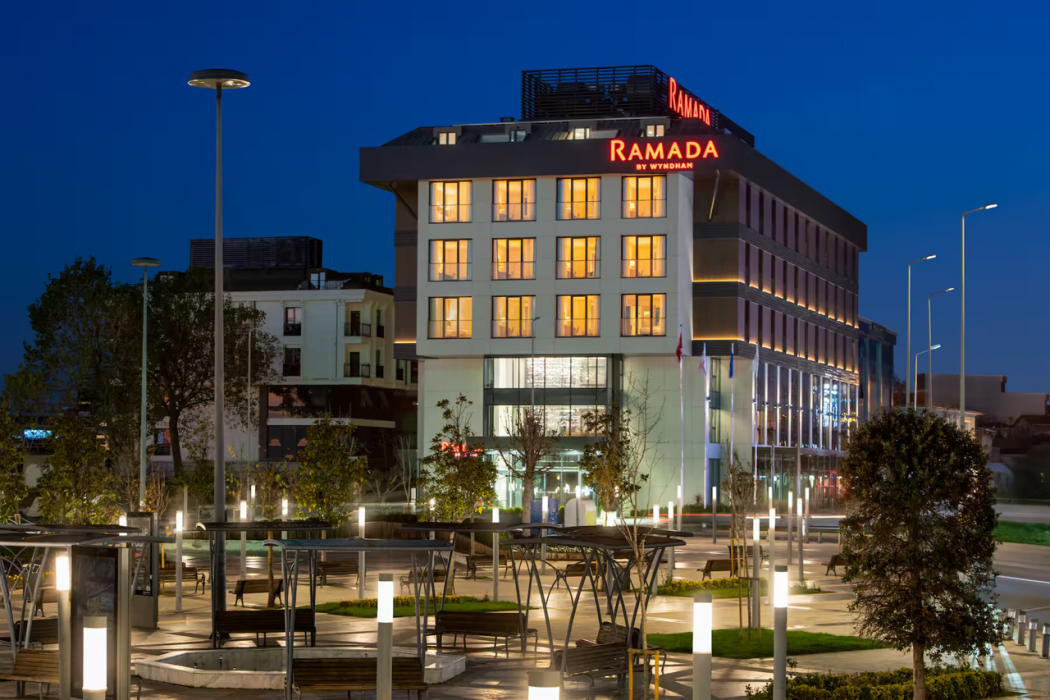 Ramada by Wyndham Istanbul Airport Arnavutkoy 1/68