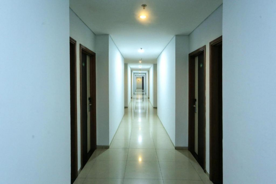 Super OYO Townhouse OAK Hotel Fiducia Pondok Gede 26/48