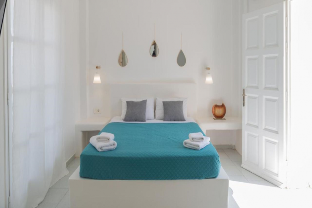 Noeme Santorini 11/57