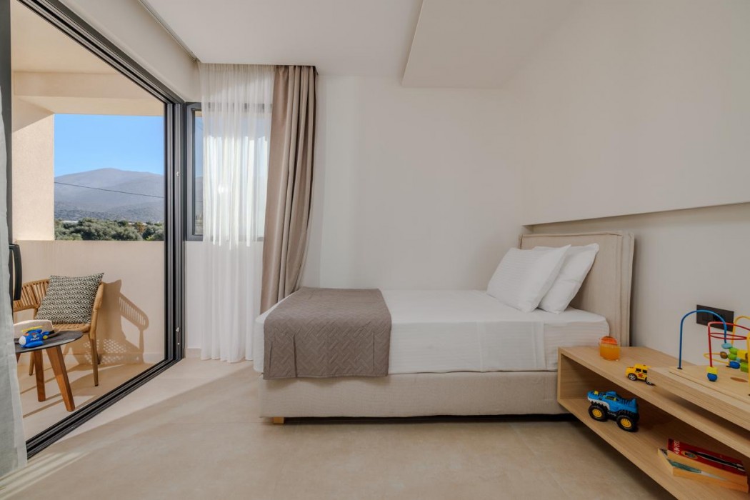 Sokratis LocoLux Villas & Suites 20/86