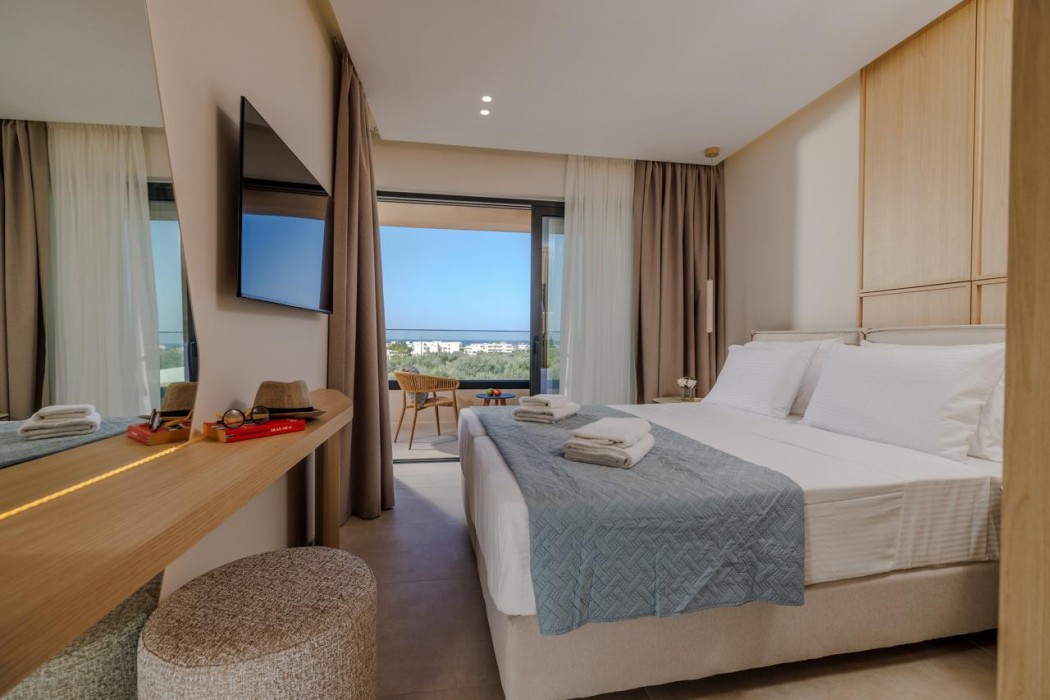 Sokratis LocoLux Villas & Suites 19/86