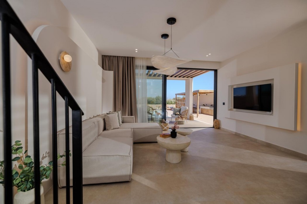 Sokratis LocoLux Villas & Suites 34/86