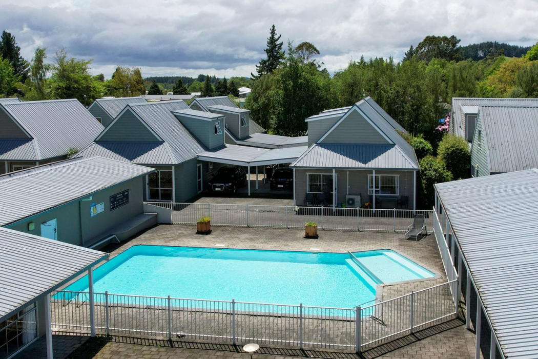 Turangi Leisure Lodge 25/35