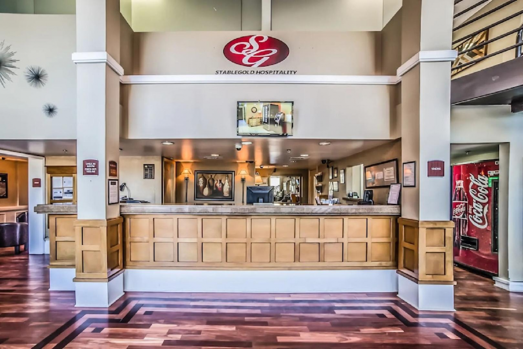 Economy Hotel Marietta 7/12