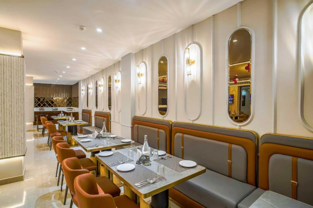Clubhouse Hotel Chandigarh Mohali 24/47