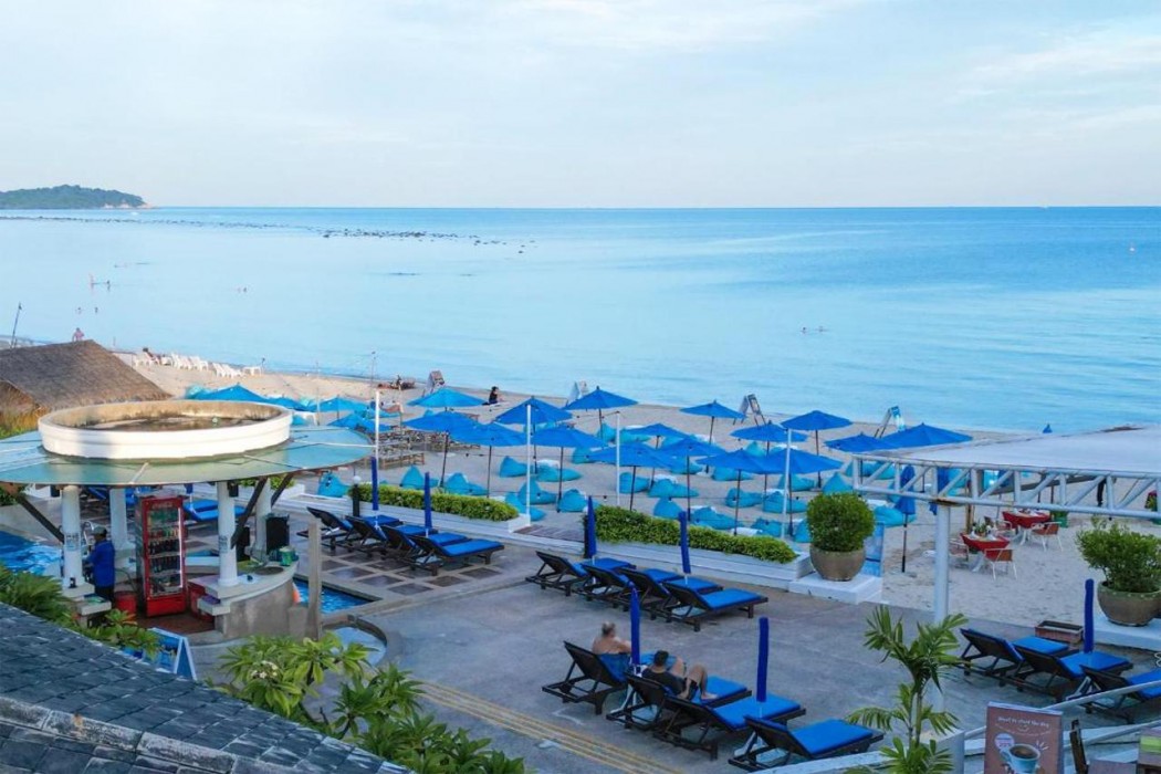 The Beachfront Hostel 20/31