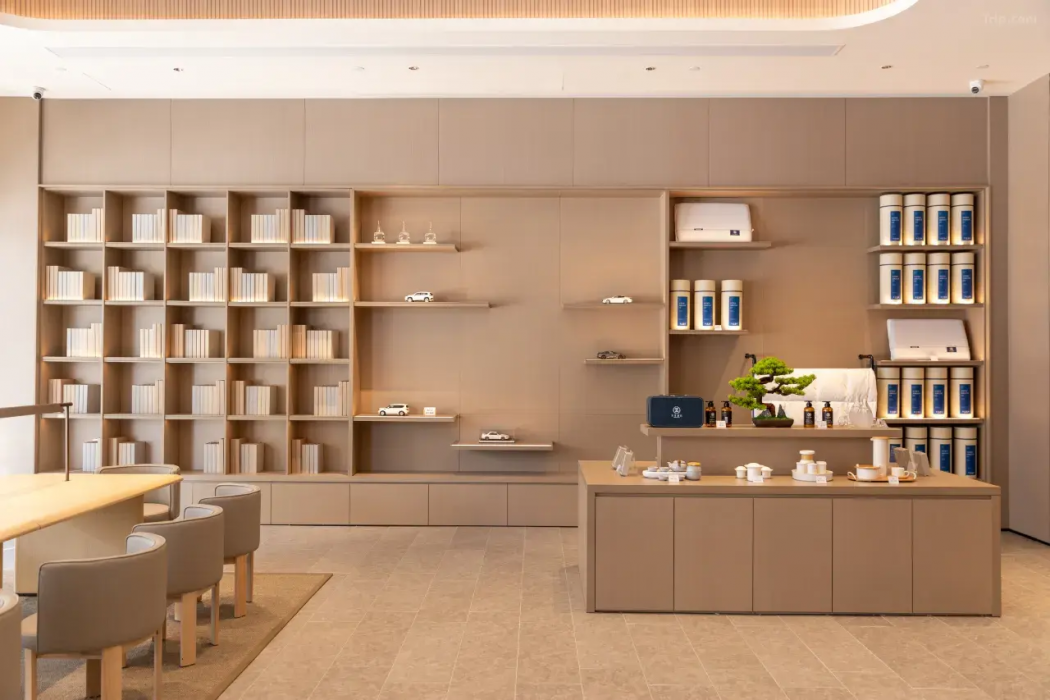 Xianze Hotel (Guangzhou North Railway Station Huadu Auto City Metro Station Branch) 24/40