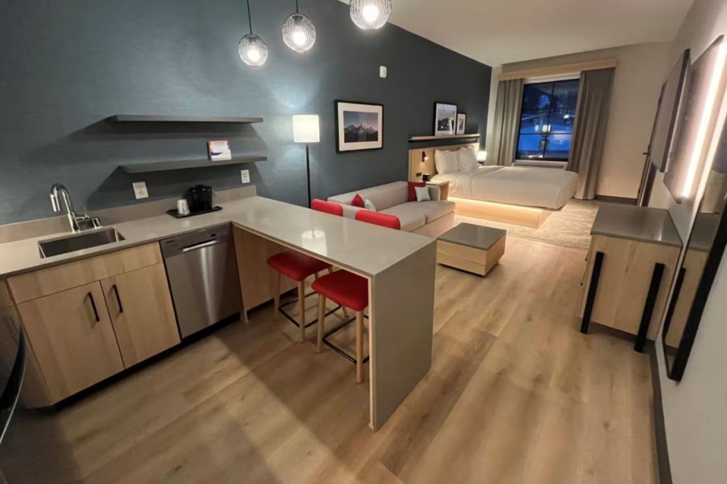 Hawthorn Extended Stay by Wyndham Leavenworth 12/61