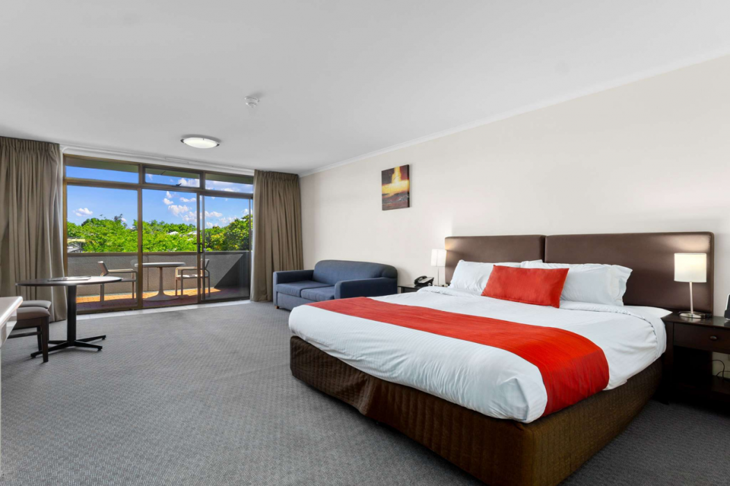 Mantra Meridien Adelaide 10/53