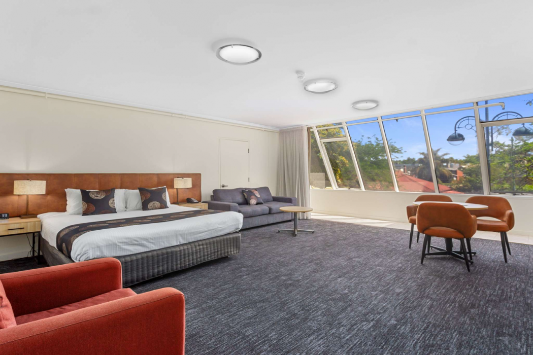 Mantra Meridien Adelaide 9/53