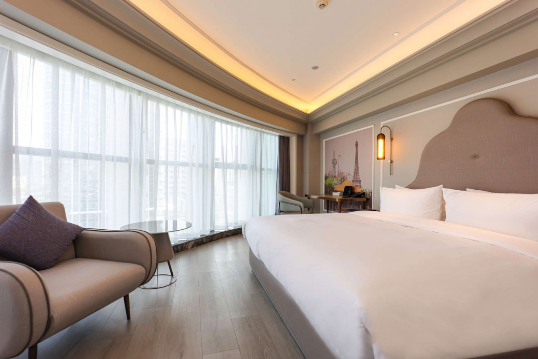 Mercure Jinan West Railway Station 14/65
