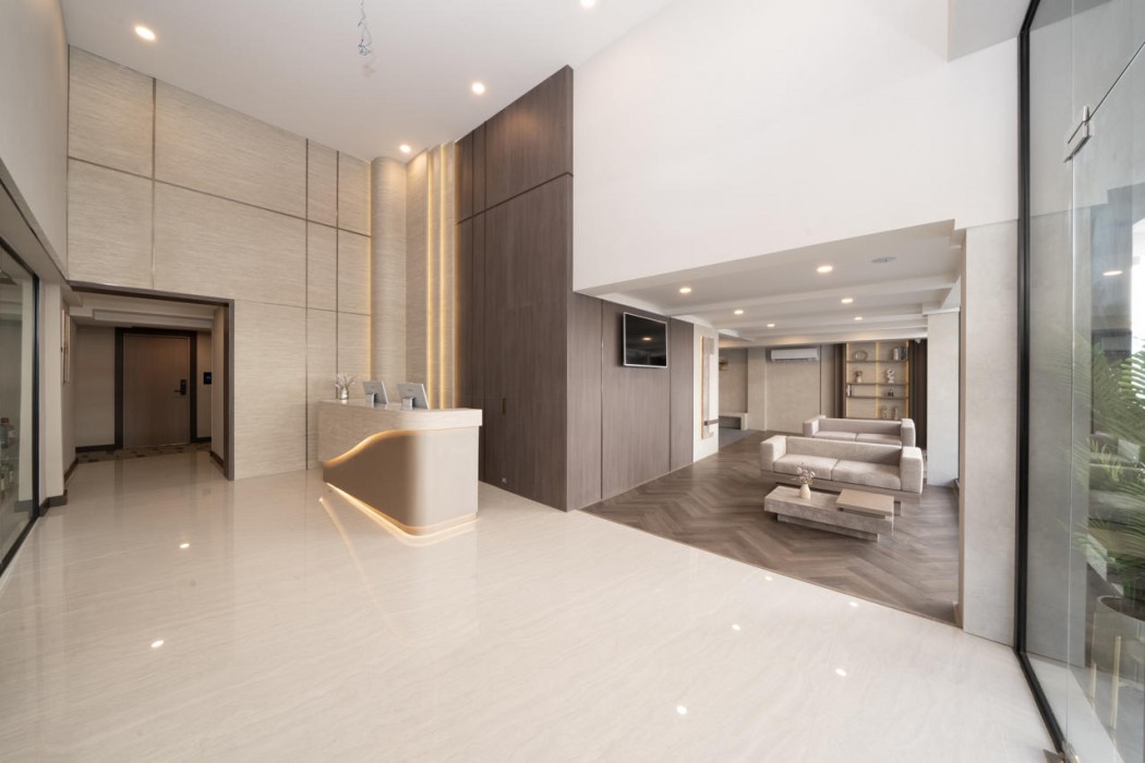 Lobby at SureStay Plus by Best Western Ramkhamhaeng Airport Rail Link Bangkok, BANGKOK