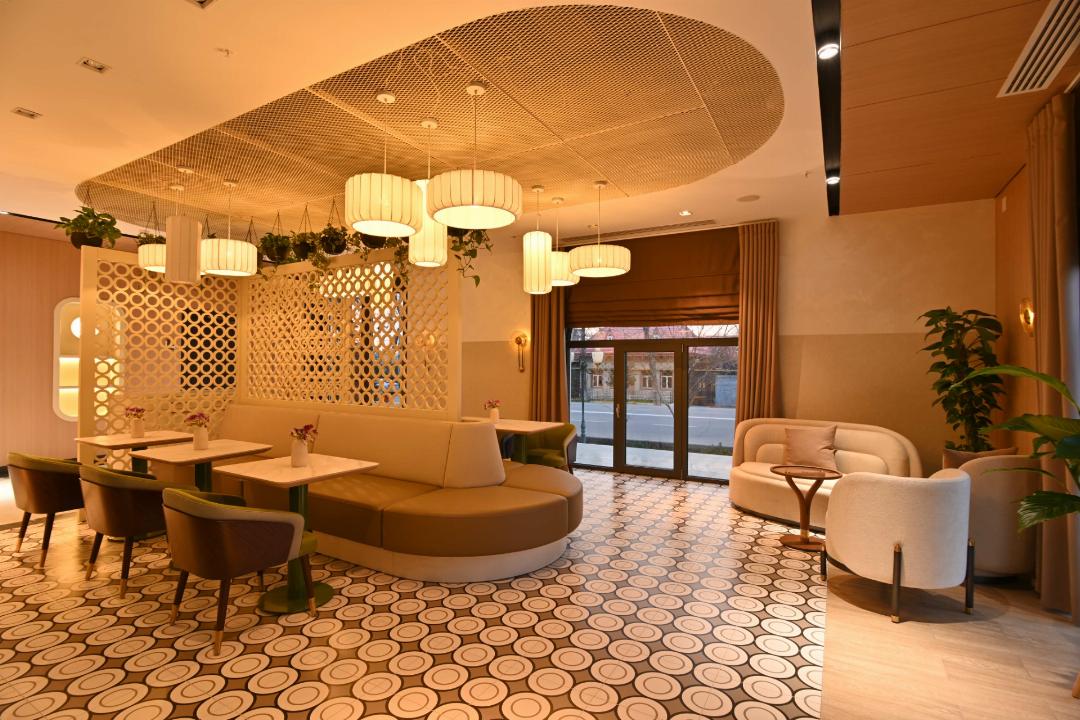 Mercure Tashkent North 54/90