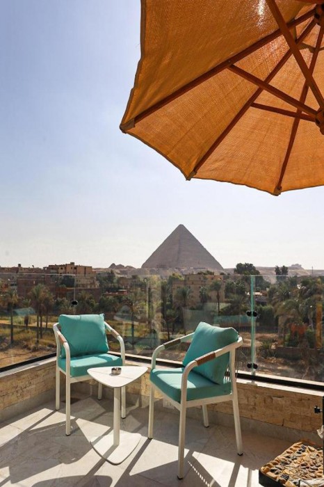 Palacio Pyramids Hotel 45/80