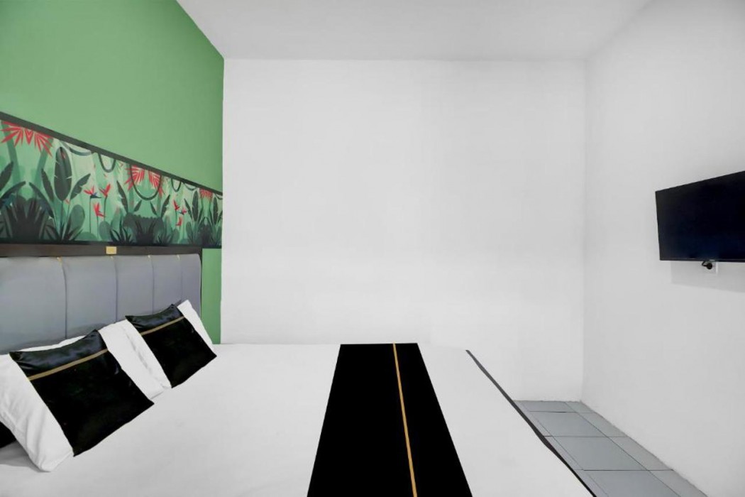 Hotel O near Trans Studio Theme Park (formerly Sunset Cozy Residence) 8/29