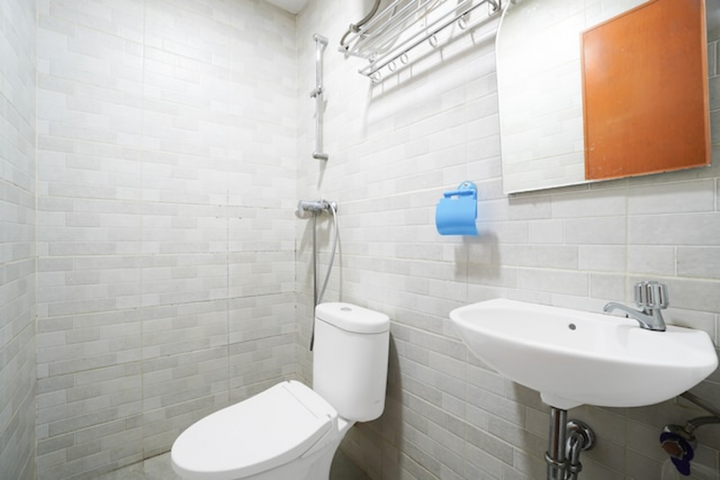Hotel O Kemayoran Guest House 7/9