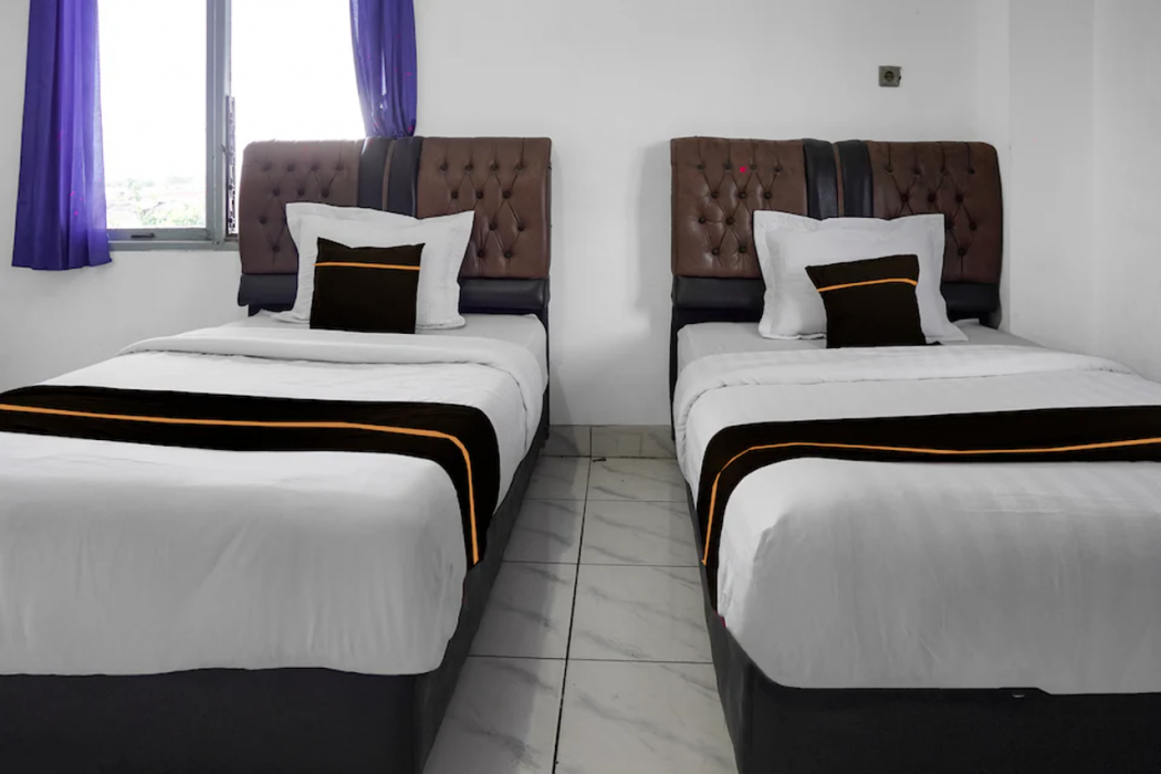 Collection O near Universitas Negeri Padang formerly Hotel Amra 13/49