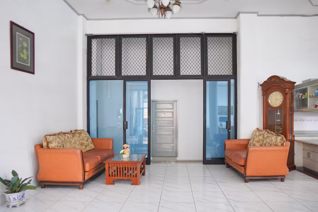 Collection O near Universitas Negeri Padang formerly Hotel Amra 39/49