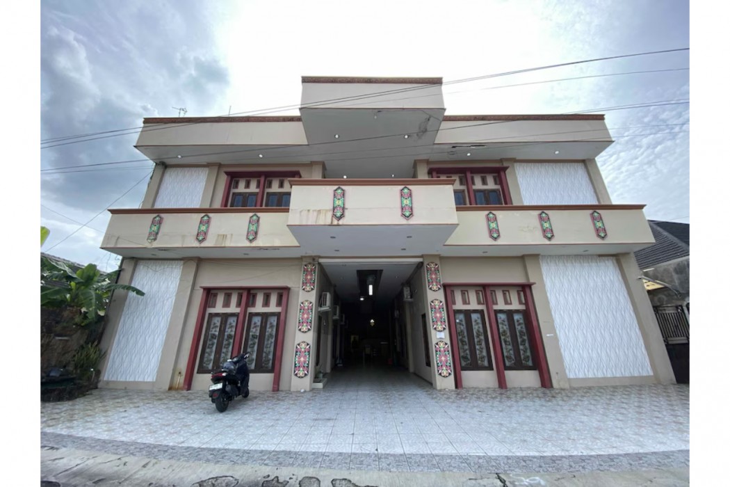 Hotel O near Universitas Palangka Raya formerly Wisma Aries in Palangka Raya