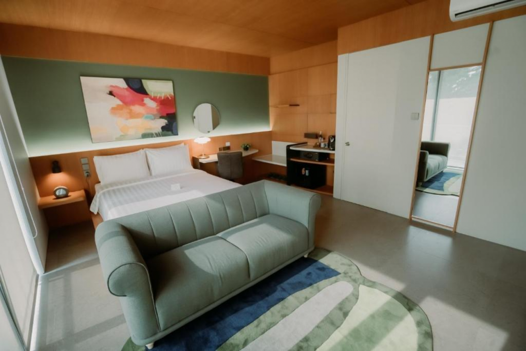 Jiro Hotel 23/50