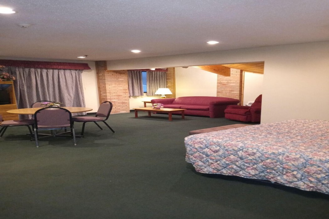 Quality Inn New Martinsville, WV 21/65