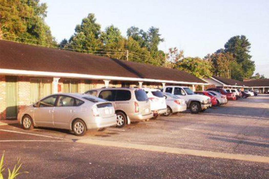 Rodeway Inn Whiteville, NC 2/17