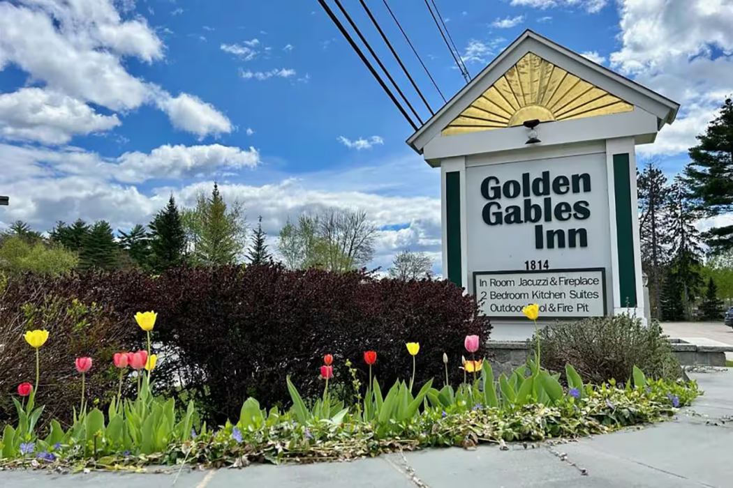 Golden Gables Inn Dazzler Select by Wyndham 9/60