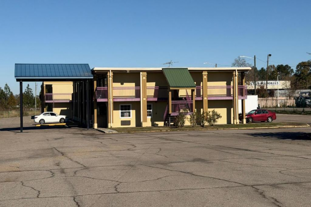 Luxury Inn By Hotel O Hattiesburg, MS in HATTIESBURG - MS