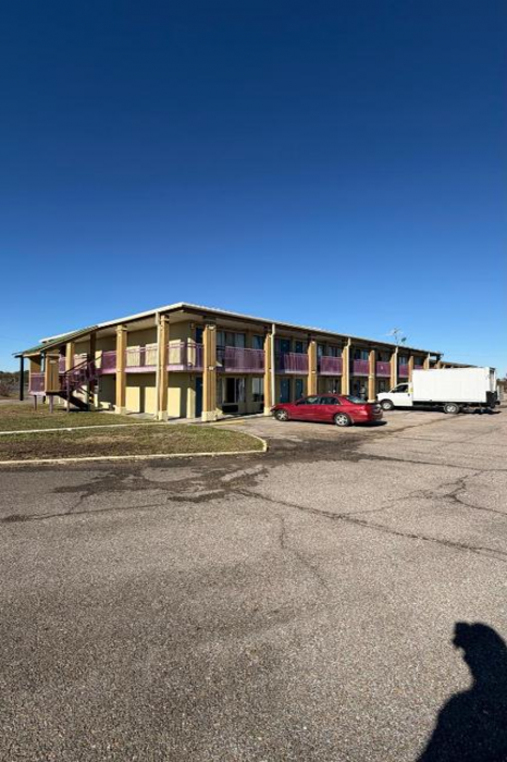 Luxury Inn By Hotel O Hattiesburg, MS in HATTIESBURG - MS