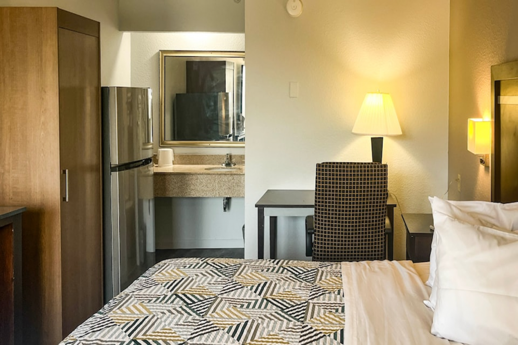 Studio6 Suites Dallas, TX - Loop 12 West 10/34