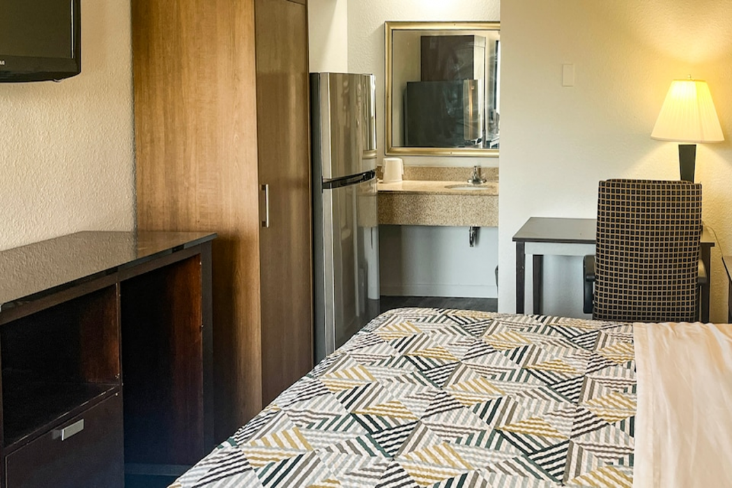 Studio6 Suites Dallas, TX - Loop 12 West 18/34