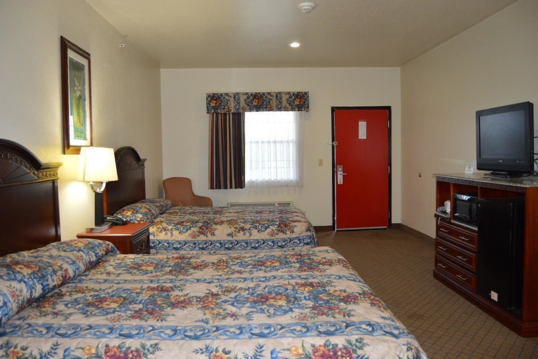 HiWay Inn Express Kiowa Hwy 69 9/55