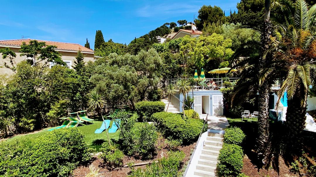 Pamela Hotel Cassis 7/75