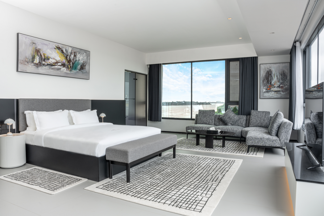 One Riviera Hotel and Residences 17/68