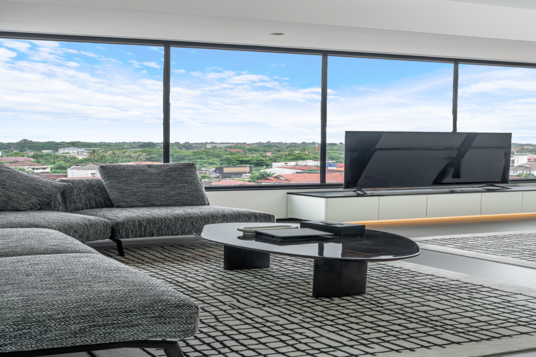 One Riviera Hotel and Residences 21/68