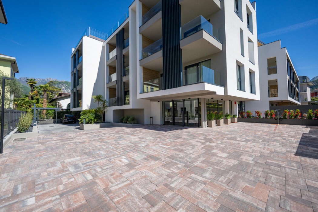 Etra Suites and Apartments in RIVA DEL GARDA