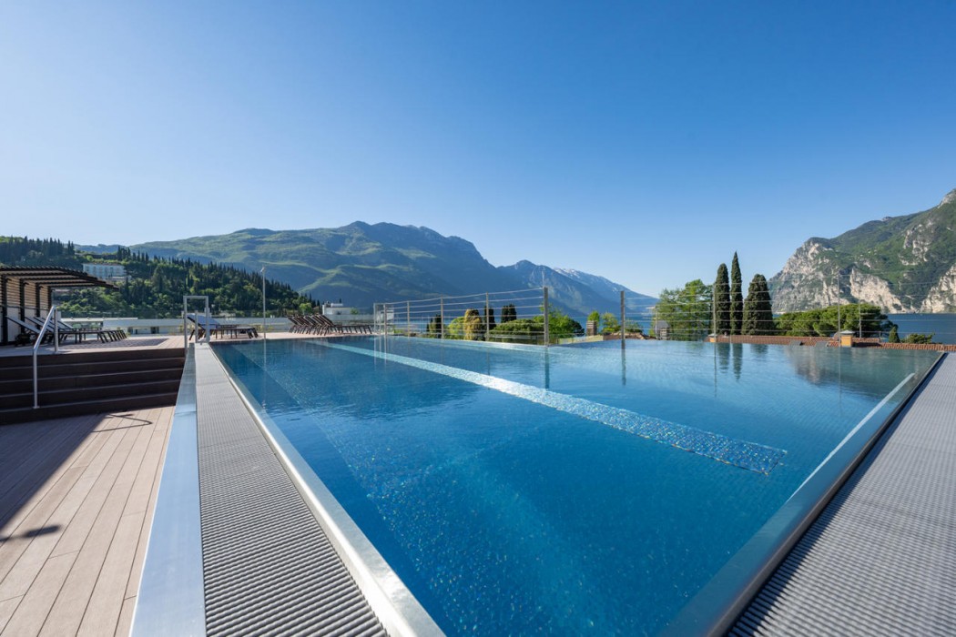 Etra Suites and Apartments 44/53